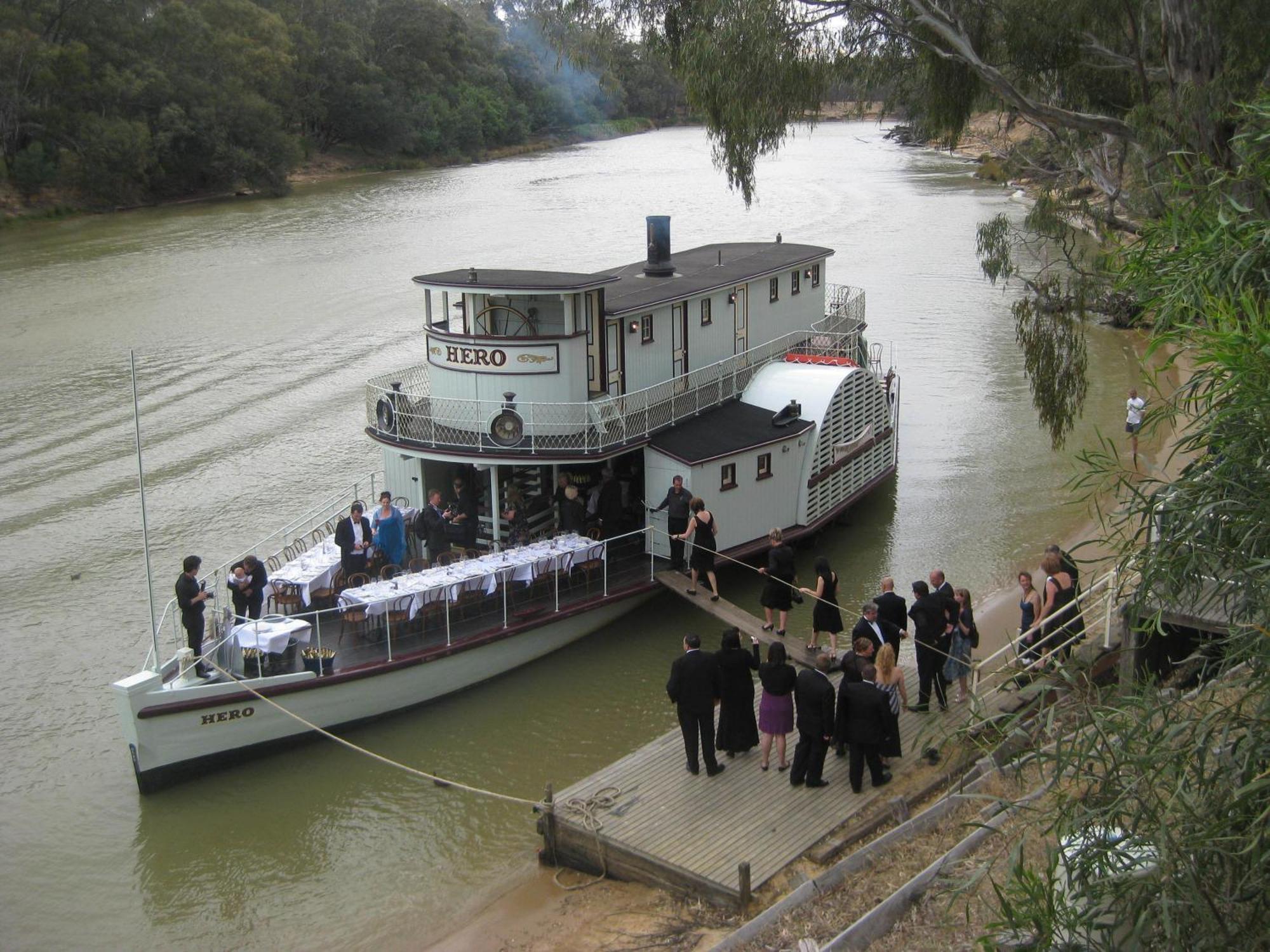 Cadell On The Murray Motel Moama Εξωτερικό φωτογραφία